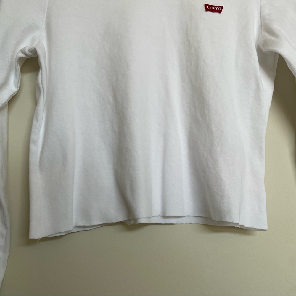 Levi’s Basic White Crew Neck - Picture 6 of 12